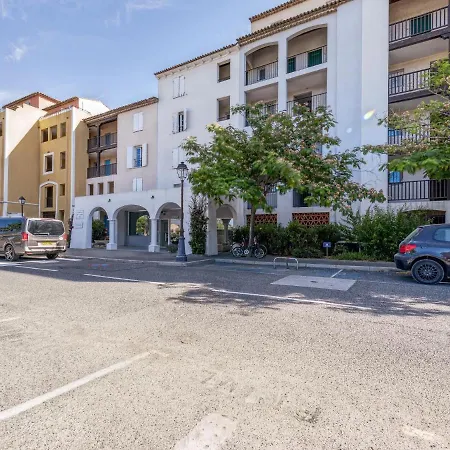 Les Marines-36 By Interhome La Foux