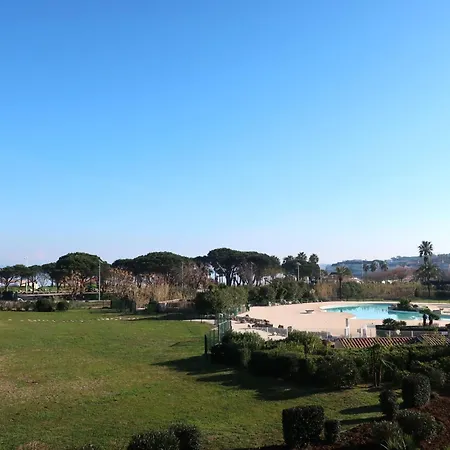 Apartman Les Marines-36 By Interhome *